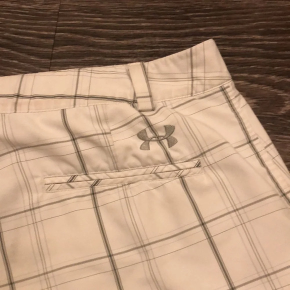 Under Armour Athletic Shorts - Picture 7 of 10